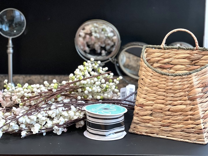 How to make an Easy DIY Flower Basket for your Front Door